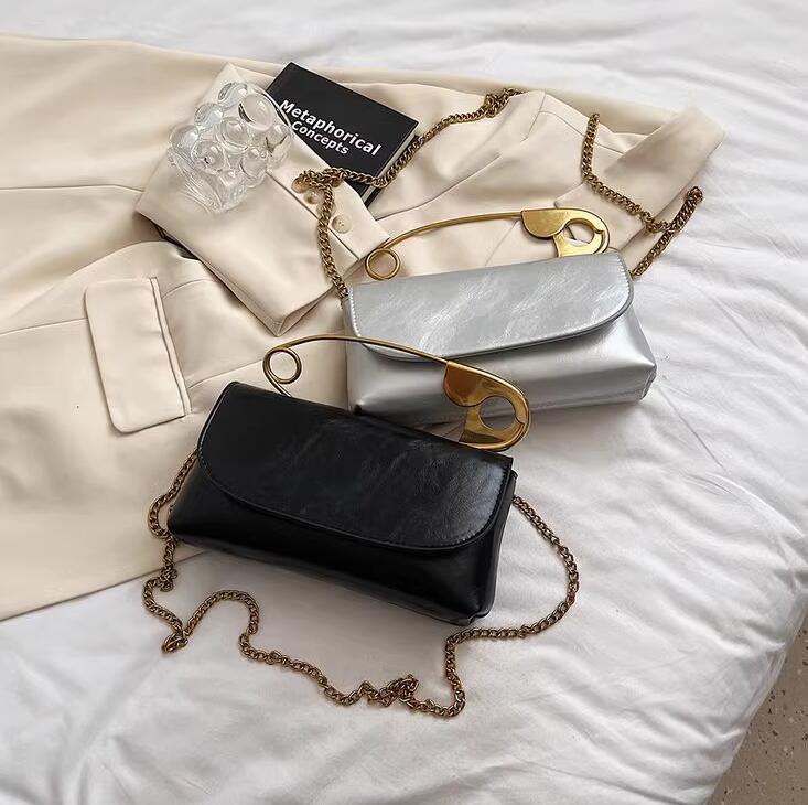 Big Pin style Handbag - Image 20