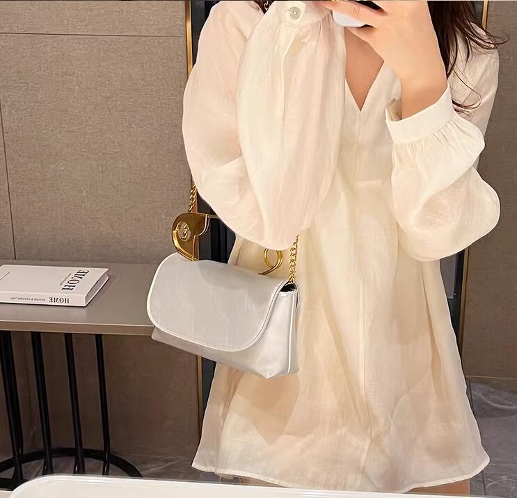 Big Pin style Handbag - Image 25