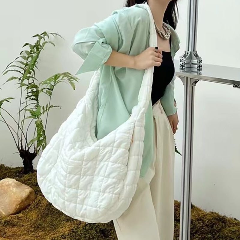 Effortlessly Chic: Casual Padded Big Tote for Women - Image 5