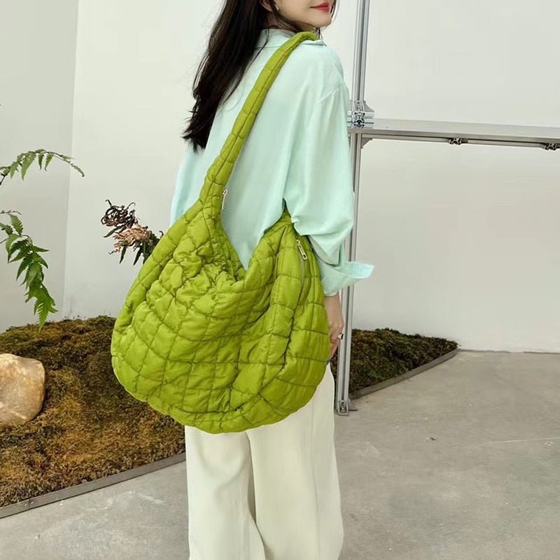 Effortlessly Chic: Casual Padded Big Tote for Women - Image 3