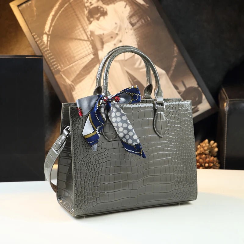 Elegant Genuine Leather Women's Handbag - Image 6