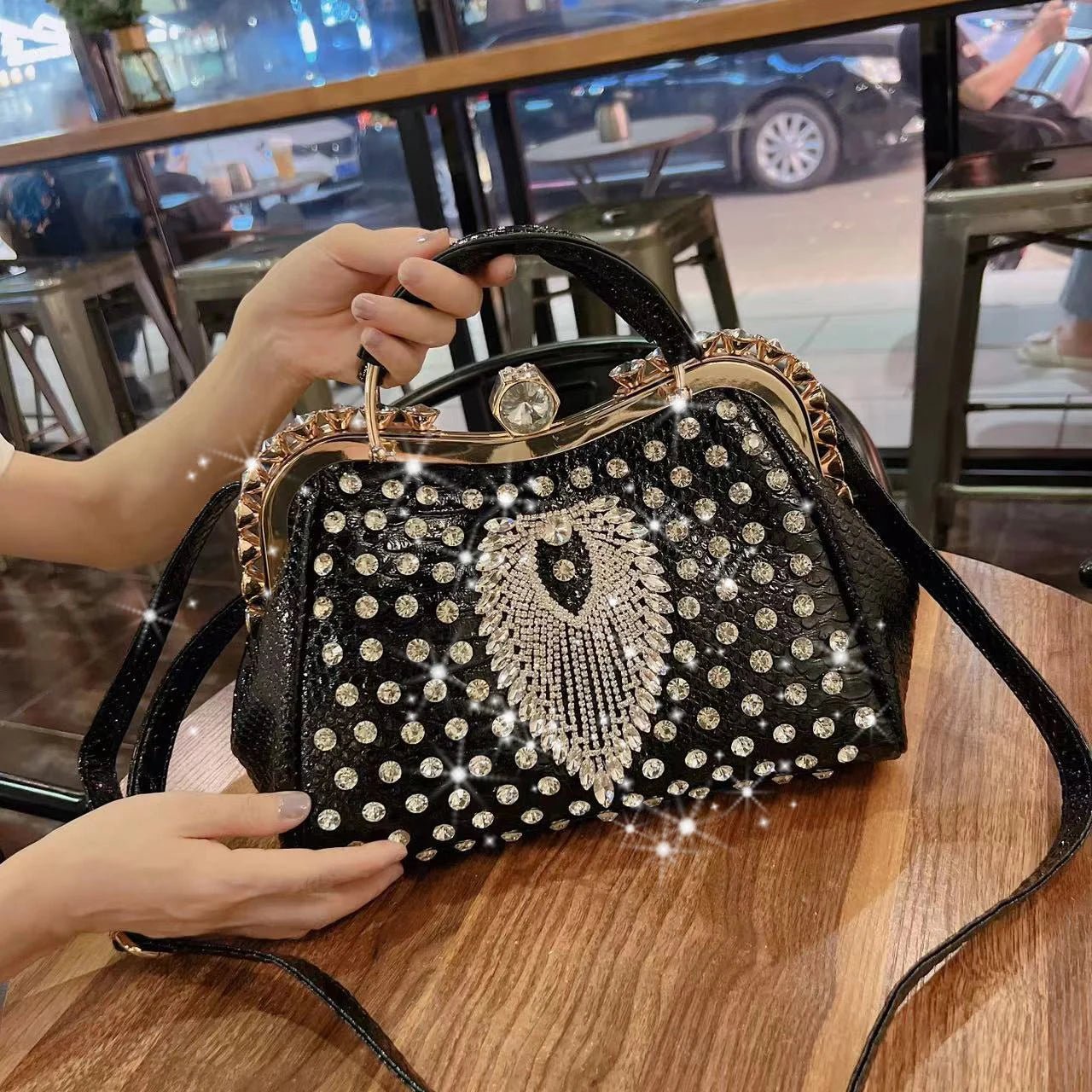 Timeless Elegance: Luxury Diamond-Embellished Women's Leather Handbag - Image 11