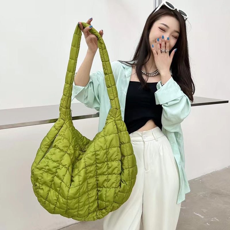 Effortlessly Chic: Casual Padded Big Tote for Women - Image 2
