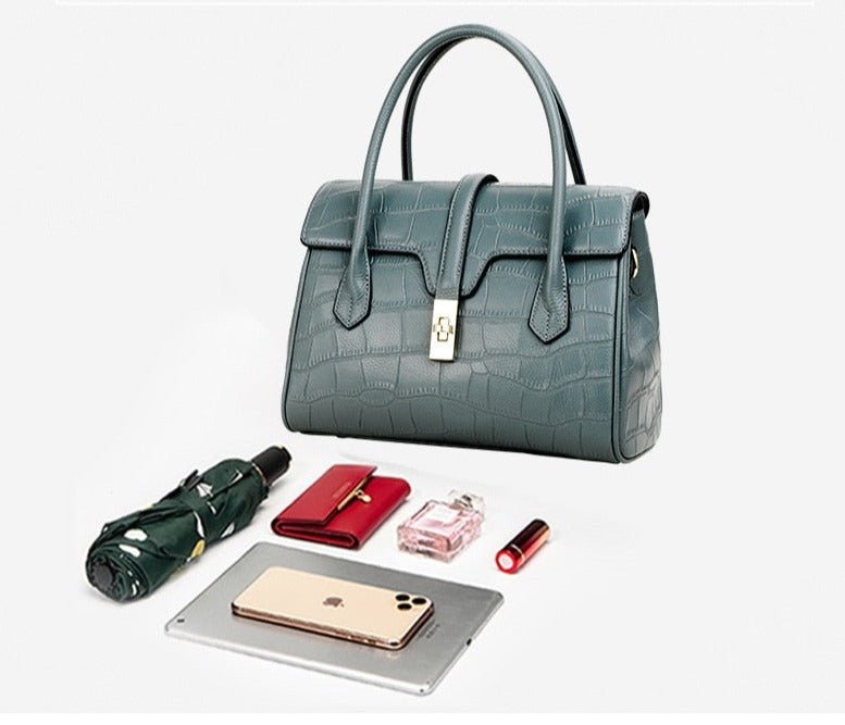 The Chic & Sleek - Image 6