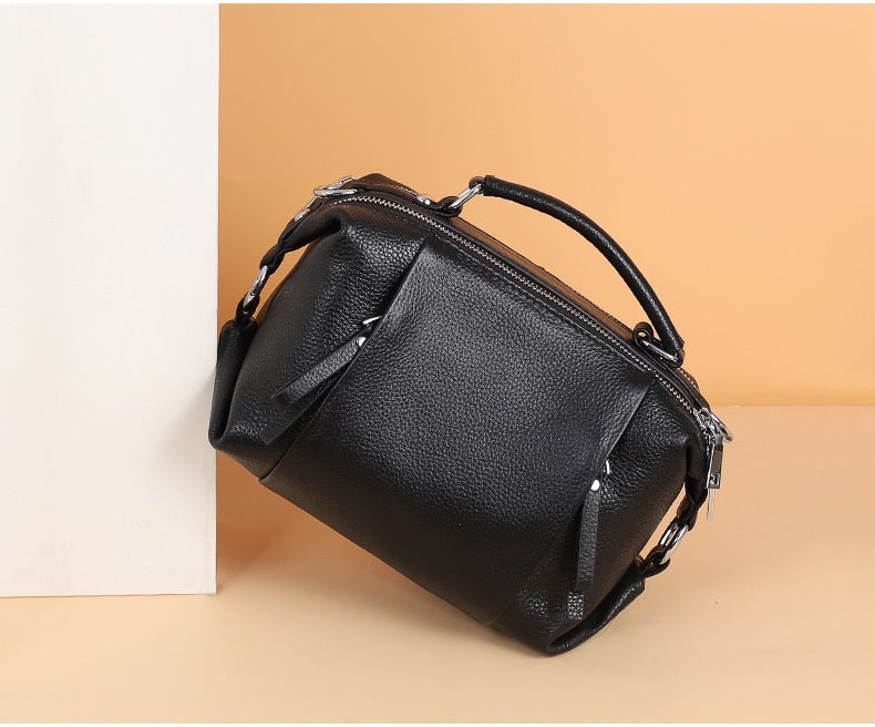 Opulent Elegance: Genuine Leather Women's Tote bag - Image 17