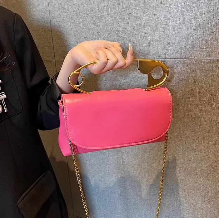 Big Pin style Handbag - Image 32