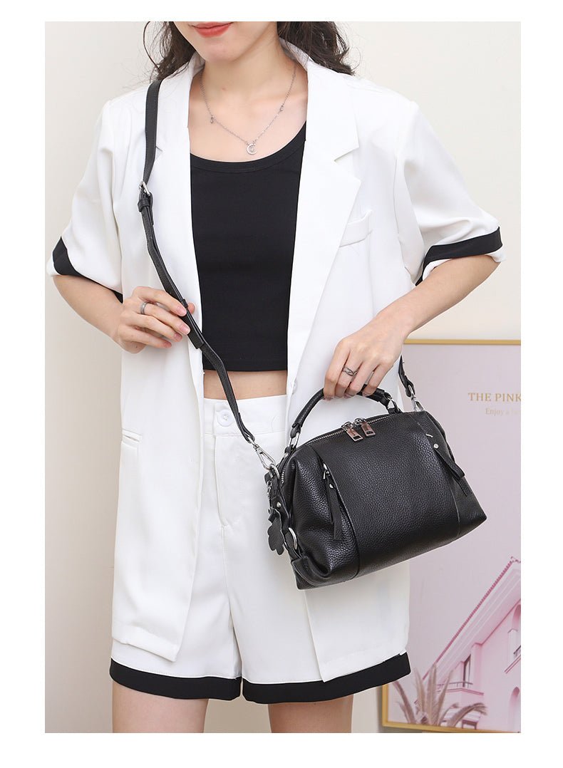 Opulent Elegance: Genuine Leather Women's Tote bag - Image 28